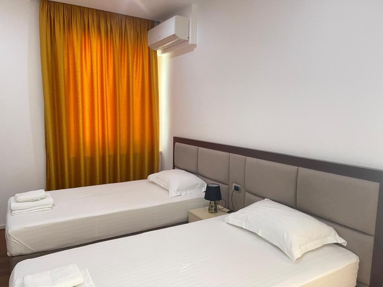 סרנדה Nemesis Hotel מראה חיצוני תמונה